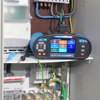 MI 3152H EurotestXC 2,5 кВ - многофункциональный измеритель параметров электроустановок